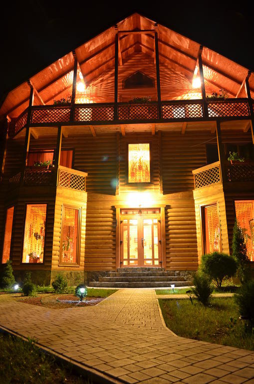 Villa Guсulka Ksenia Kossiw